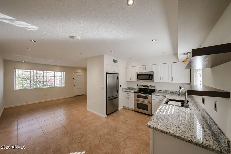 3326 W Tangerine Lane W, Phoenix, AZ 85051 - #3