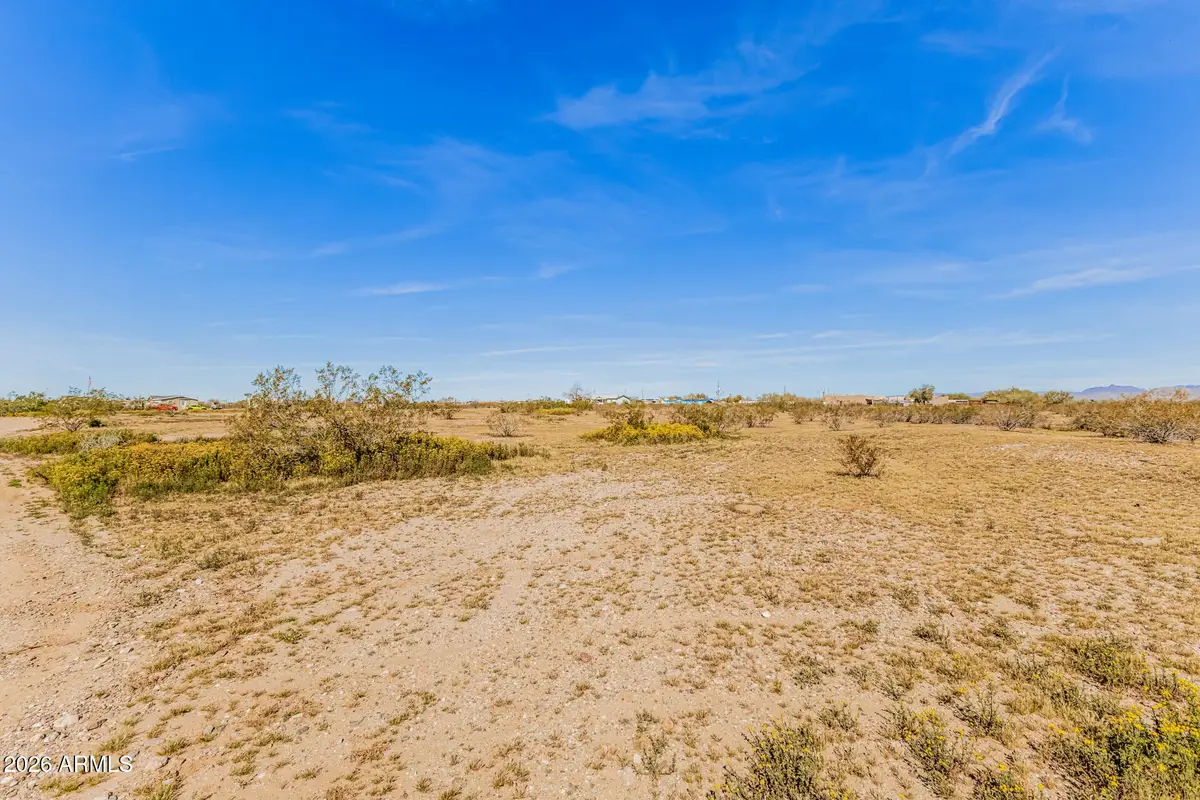 22102 W Quail Run Road, Wittmann, AZ 85361 - #1