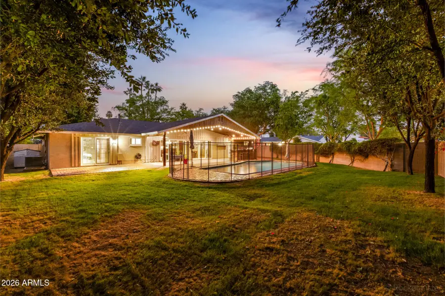 611 E Nicolet Avenue, Phoenix, AZ 85020 - #2