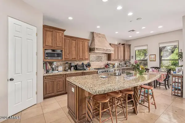 21121 E Pummelos Road, Queen Creek, AZ 85142