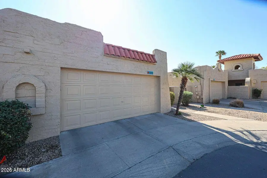 3013 W Phelps Road, Phoenix, AZ 85053 - #2