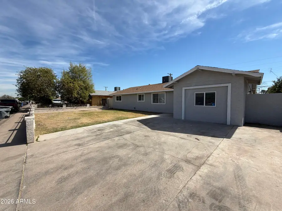 6063 W Earll Drive, Phoenix, AZ 85033 - #3