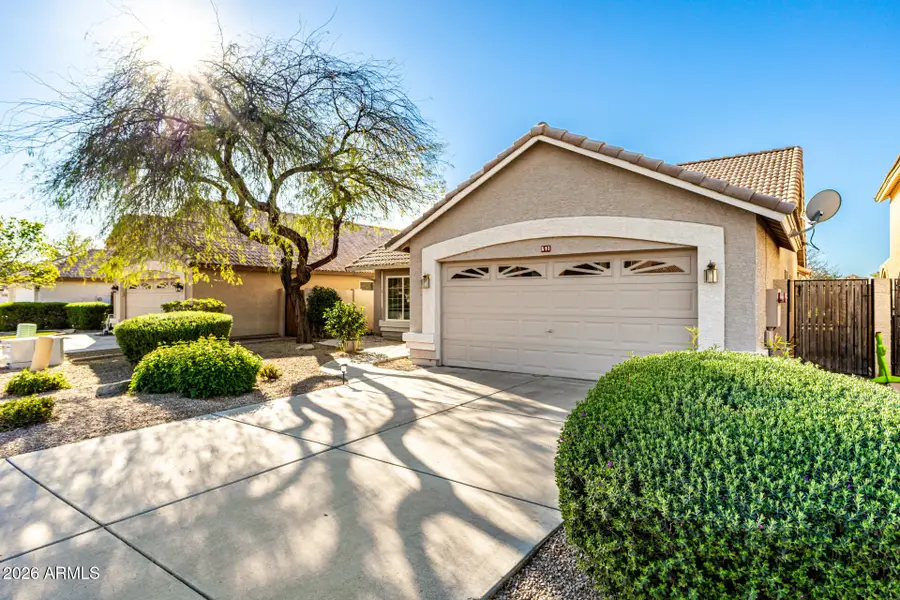 591 E Sheffield Avenue, Gilbert, AZ 85296 - #2