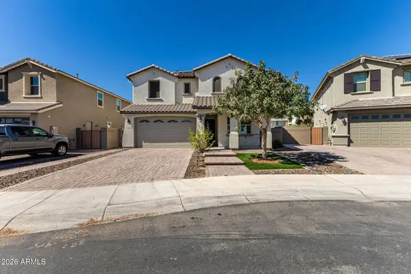 1080 N 153rd Drive, Goodyear, AZ 85338