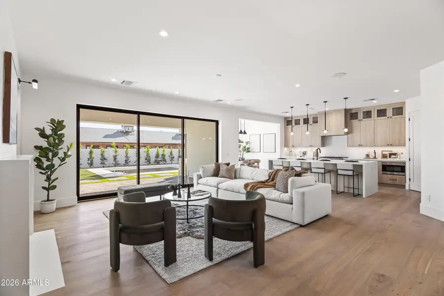 4015 E Glenrosa Avenue, Phoenix, AZ 85018 - #3