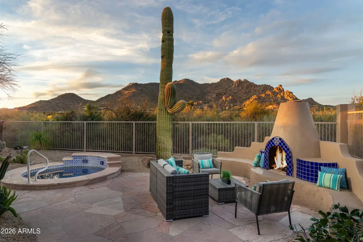 6770 E Nightingale Star Circle, Scottsdale, AZ 85266 - #1