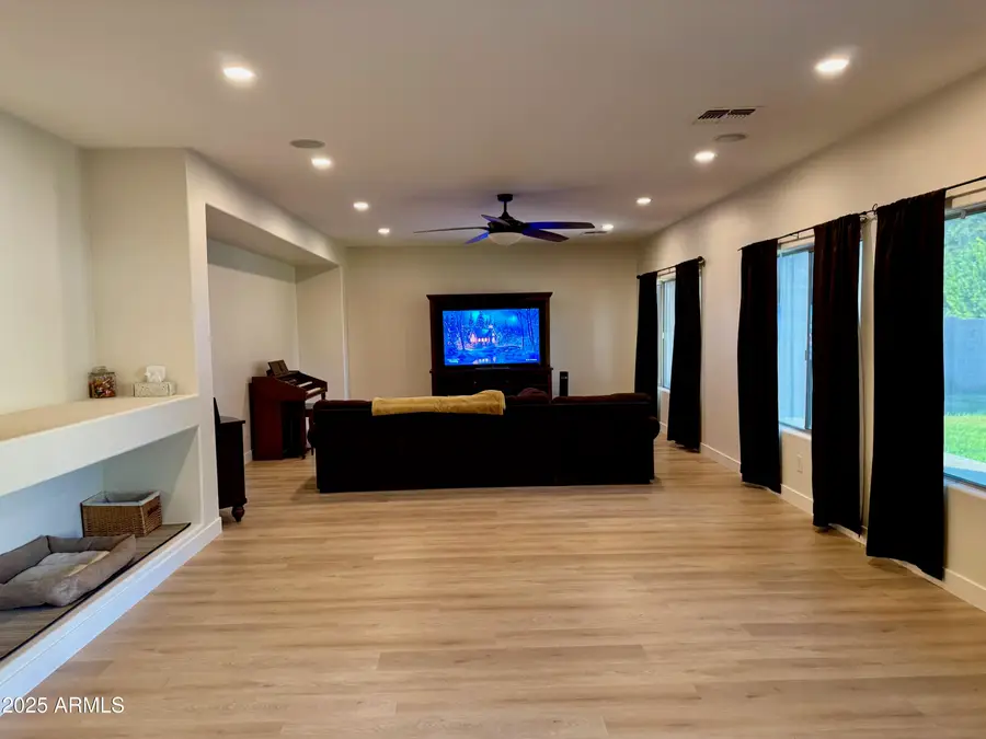 710 E Heather Drive, San Tan Valley, AZ 85140 - #2