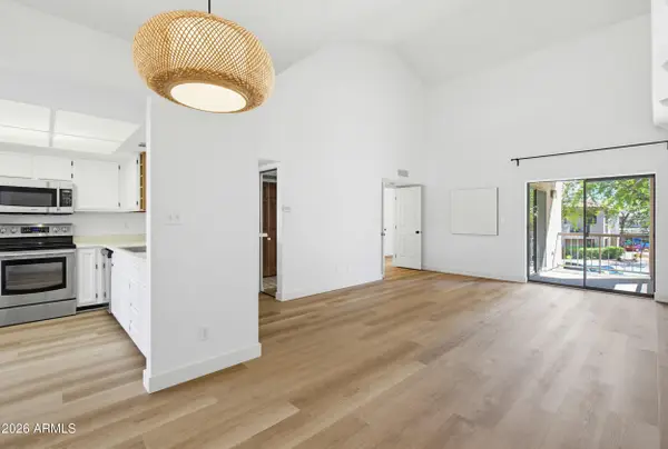 9550 N 94th Place #223, Scottsdale, AZ 85258