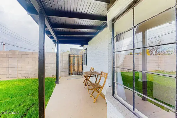 707 E University Drive, Mesa, AZ 85203