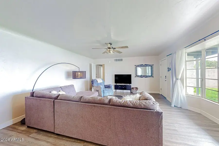 707 E University Drive, Mesa, AZ 85203 - #3