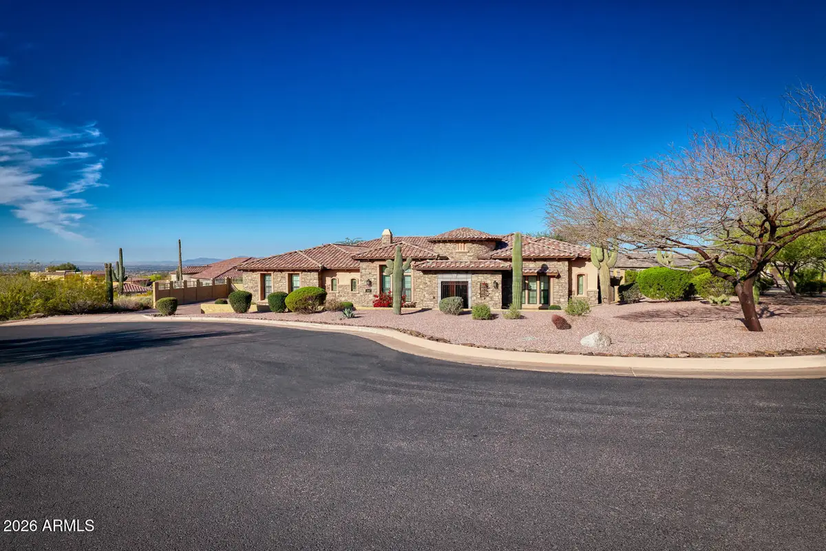 8925 E Rosedale Circle, Mesa, AZ 85207 - #1