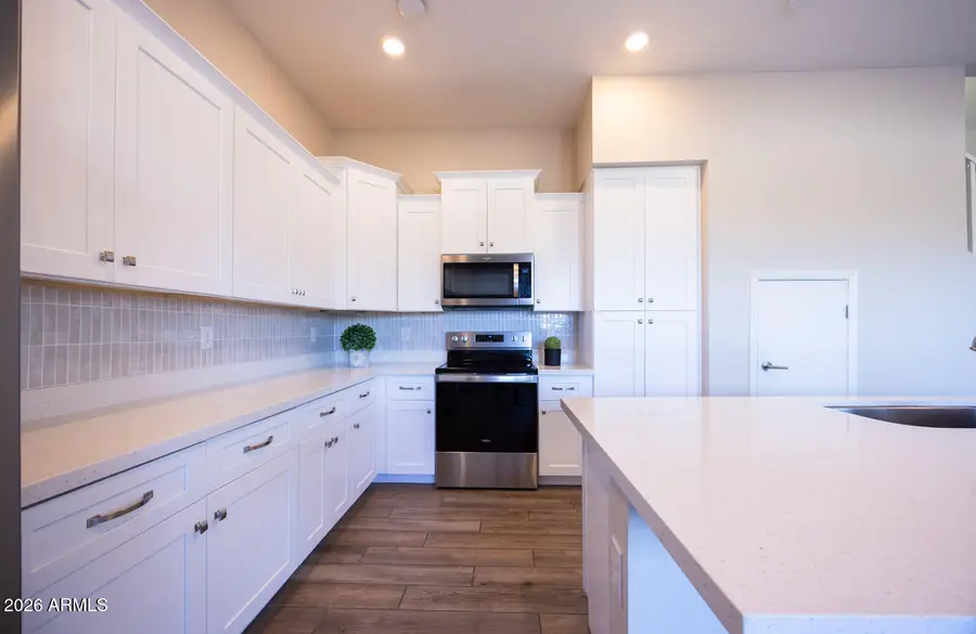 161 E Balsam Drive, Chandler, AZ 85286 - #3