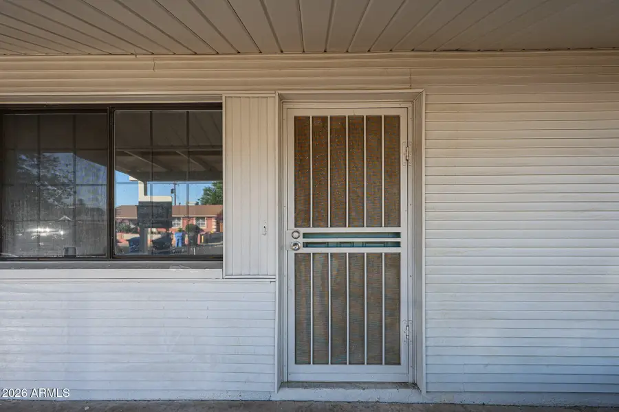 8201 W Earll Drive, Phoenix, AZ 85033 - #3