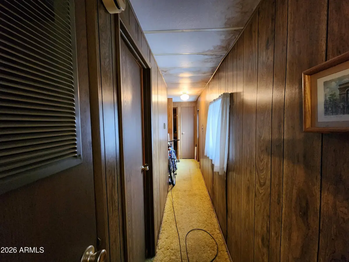 2400 W Rogers Loop, Show Low, AZ 85901 - #1