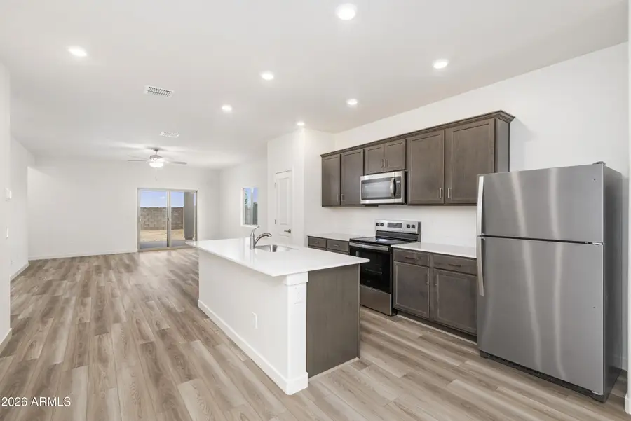 674 S Maricopa Road, Florence, AZ 85132 - #2