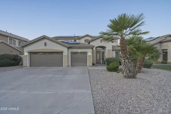 888 E Carla Vista Drive, Gilbert, AZ 85295