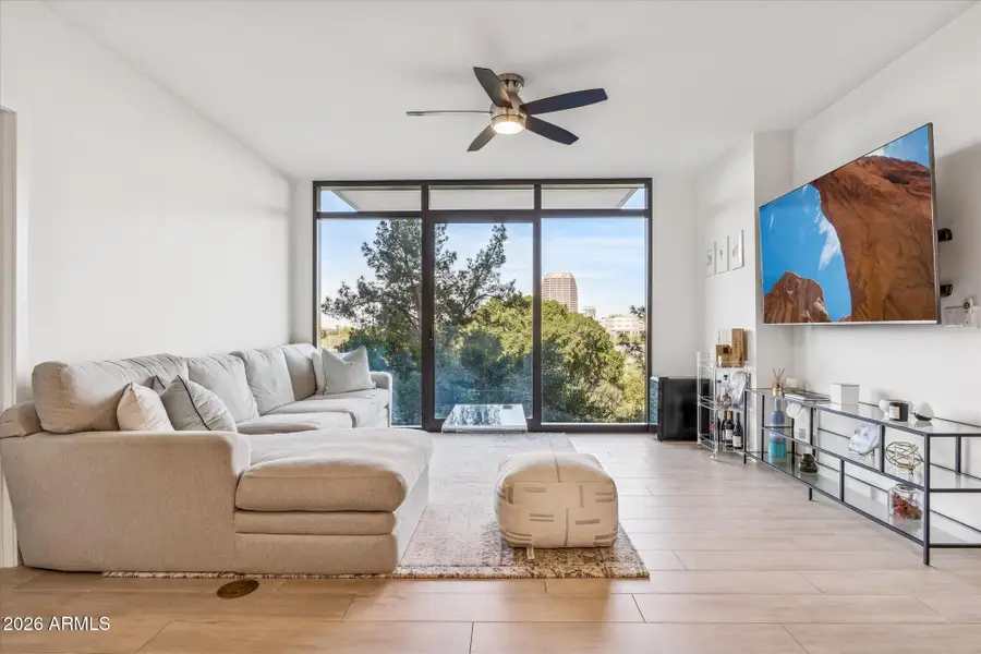 200 W Portland Street #416, Phoenix, AZ 85003 - #3