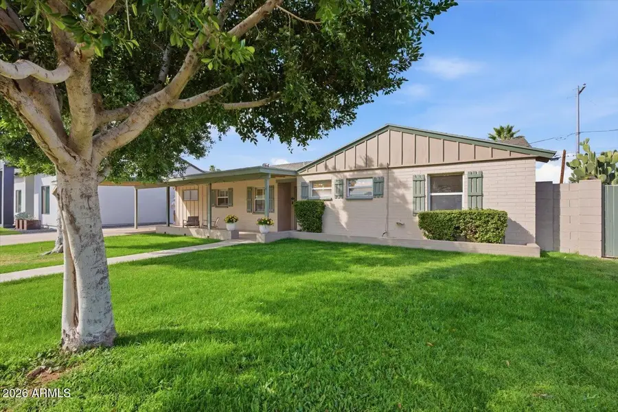 934 E Berridge Lane, Phoenix, AZ 85014 - #2