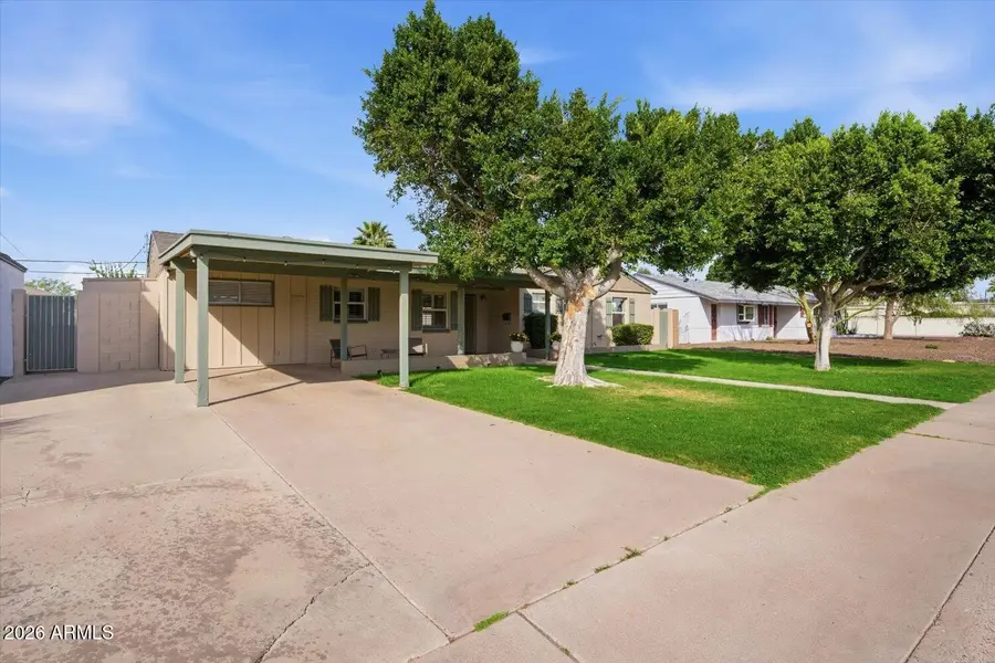 934 E Berridge Lane, Phoenix, AZ 85014 - #3