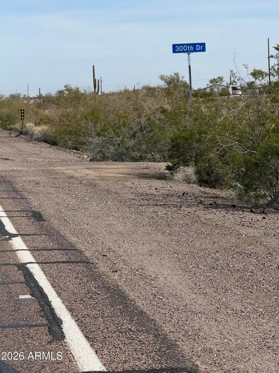 29999 W Peak View Road #15, Wittmann, AZ 85361 - #2