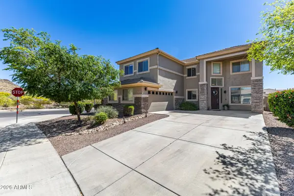5111 W Cavedale Drive, Phoenix, AZ 85083