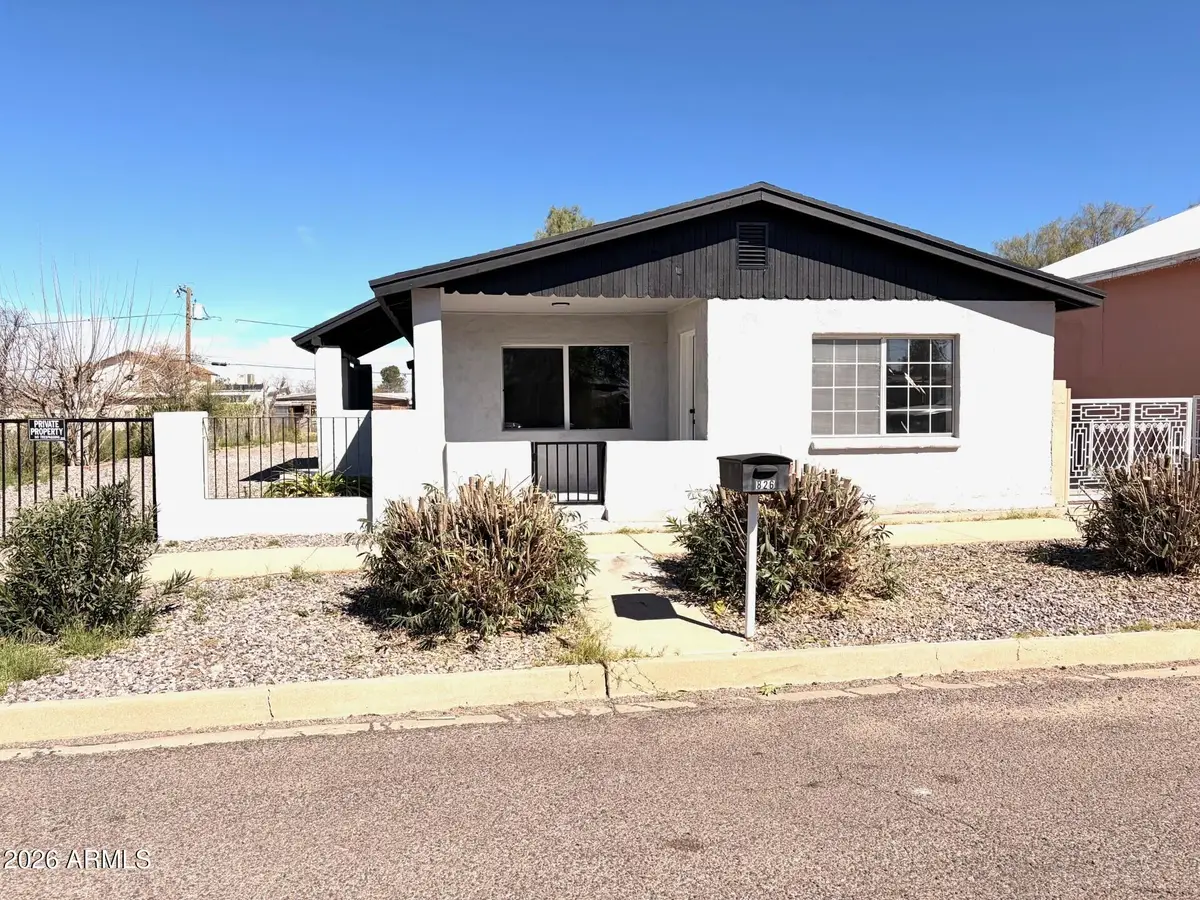 826 E 1st Street, Douglas, AZ 85607 - #1