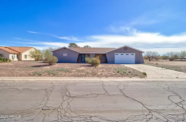 15047 S Moon Valley Road, Arizona City, AZ 85123