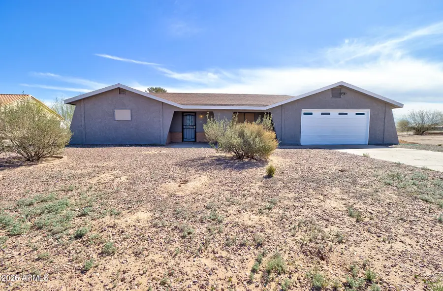 15047 S Moon Valley Road, Arizona City, AZ 85123 - #2