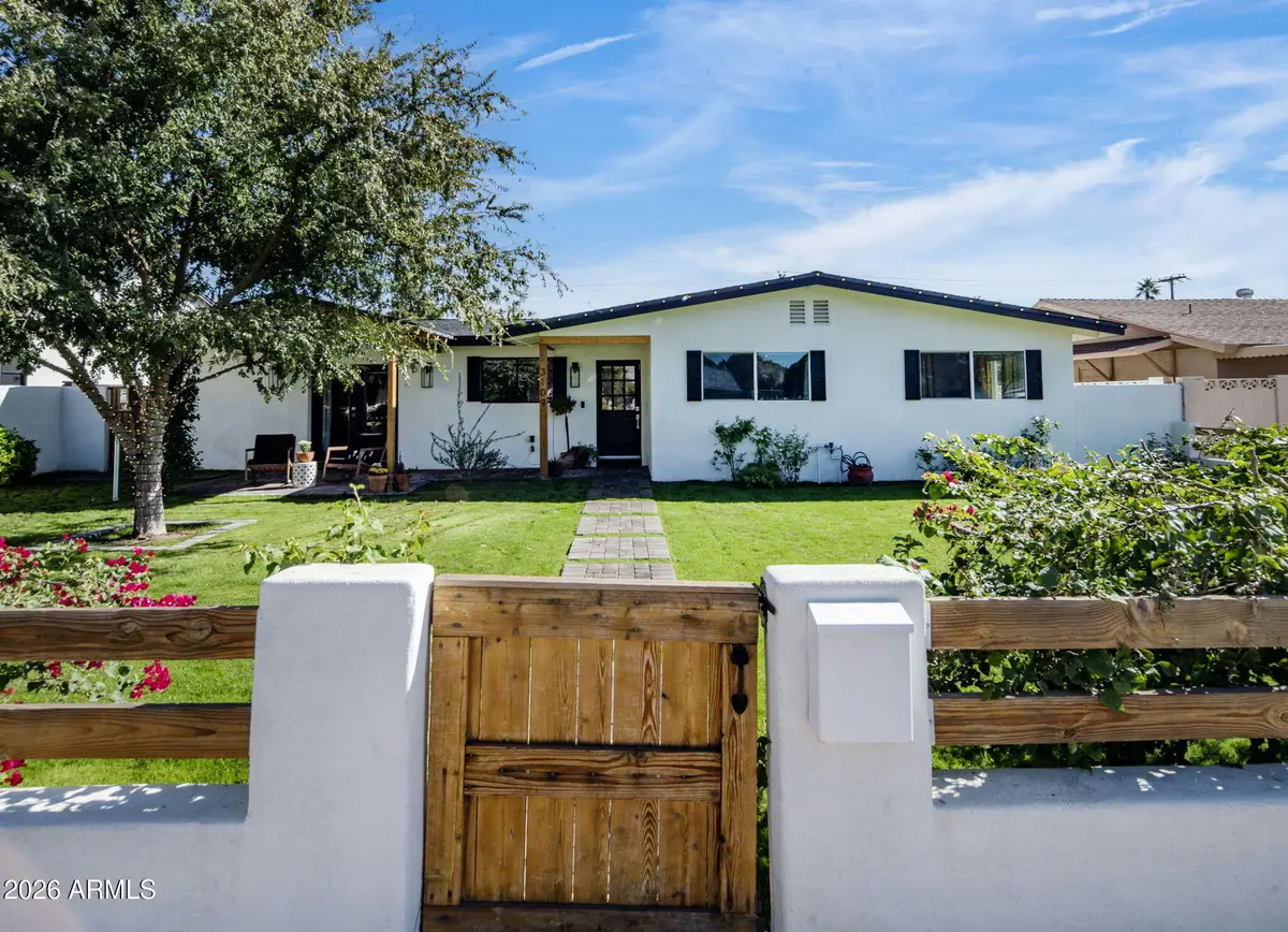 3109 N 41st Place, Phoenix, AZ 85018 - #1