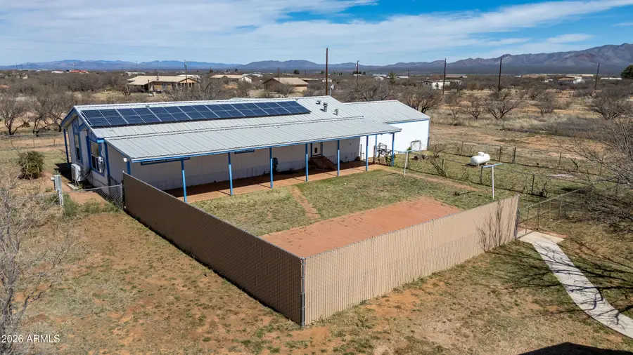 9610 E Coyote Trail, Hereford, AZ 85615 - #3