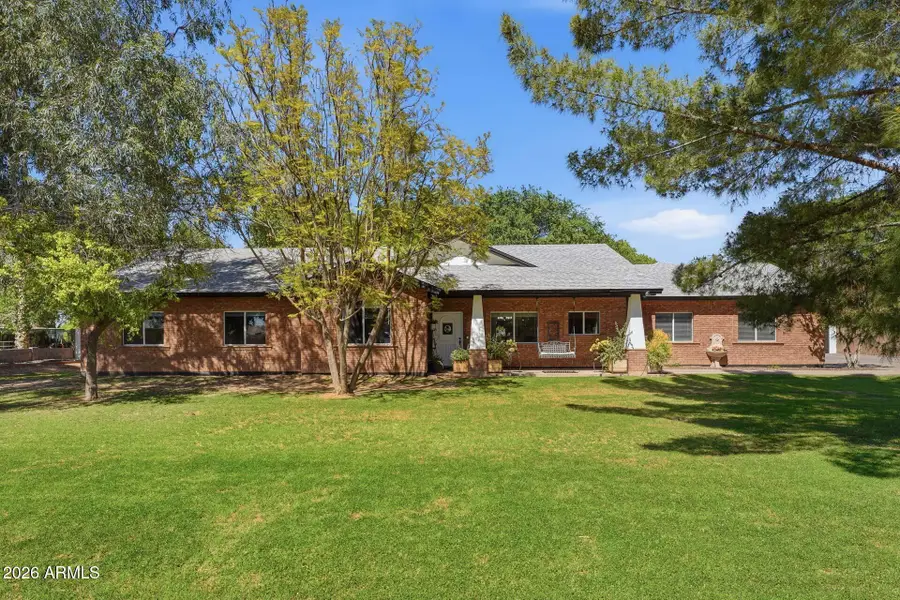 2076 E Willis Road, Gilbert, AZ 85297 - #3