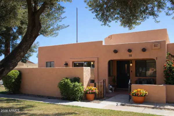 8940 W Olive Avenue #18, Peoria, AZ 85345