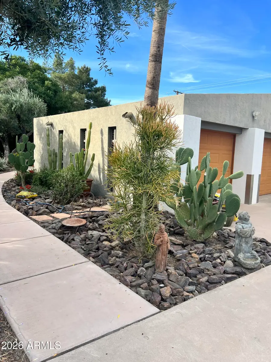 860 W Mountain View Drive, Mesa, AZ 85201 - #2