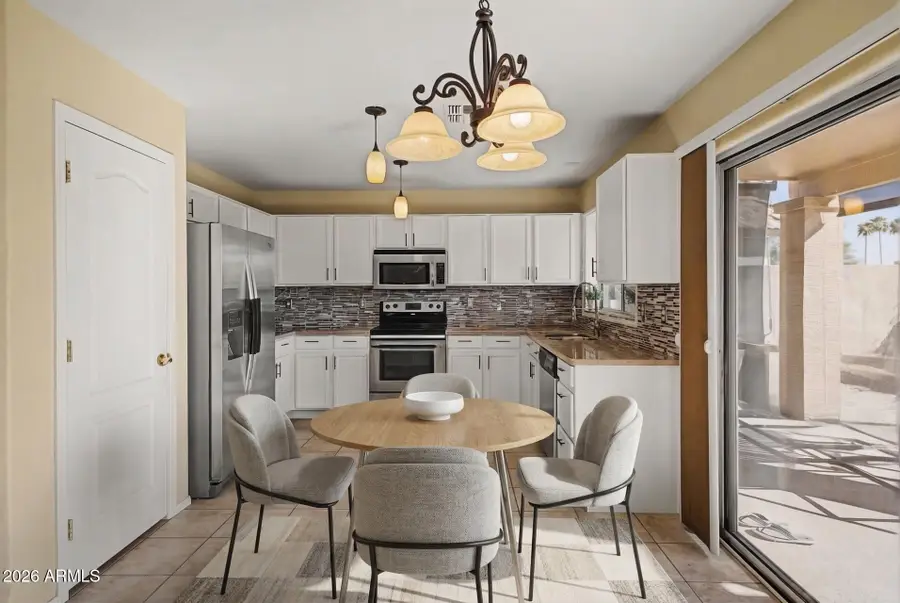 247 W Oxford Lane, Gilbert, AZ 85233 - #3