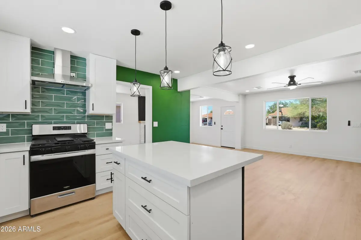 3327 W Wethersfield Road, Phoenix, AZ 85029 - #1