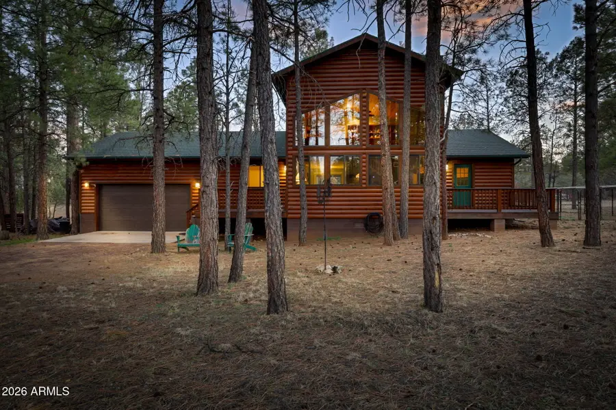 2233 Del Rio Circle, Overgaard, AZ 85933 - #2