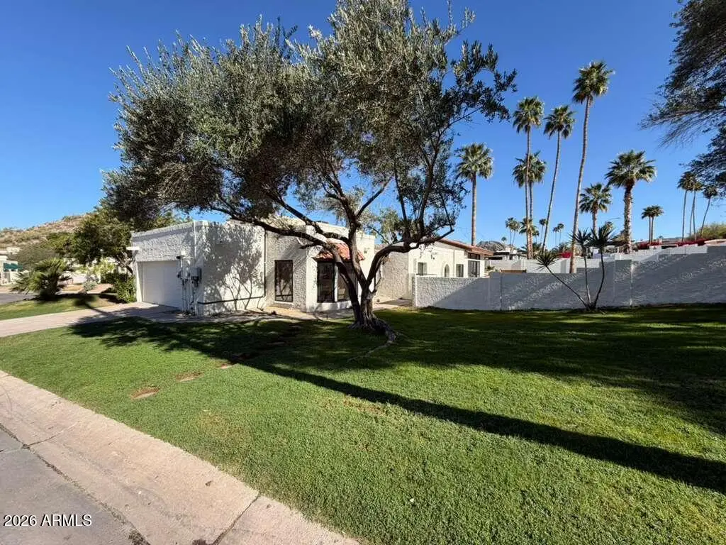 1926 E Augusta Avenue, Phoenix, AZ 85020 - #1