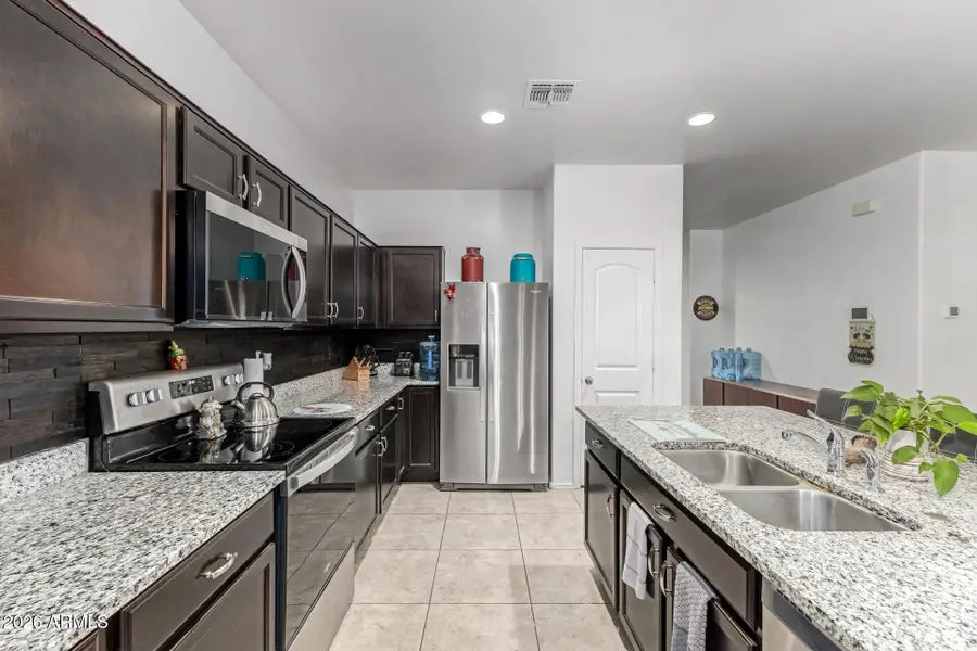 1189 E Tyler Lane, Casa Grande, AZ 85122 - #3