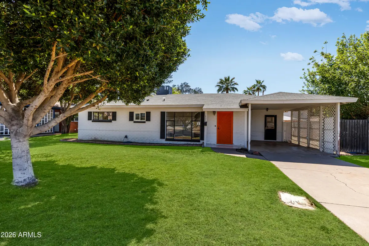 1807 E San Miguel Avenue, Phoenix, AZ 85016 - #1