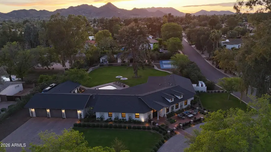 8202 N 74th Place, Scottsdale, AZ 85258 - #2