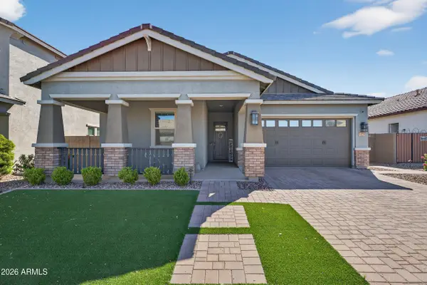 34709 N Becker Drive, San Tan Valley, AZ 85144