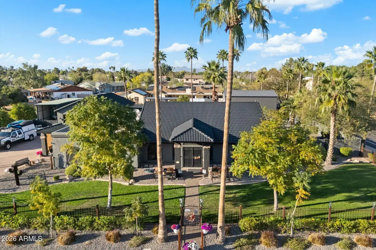 2352 E Florian Circle, Mesa, AZ 85204 - #1