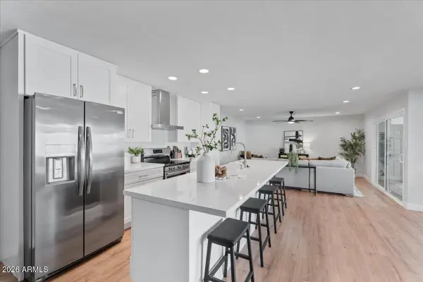 4813 E Koso Court, Phoenix, AZ 85044