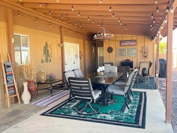 2260 N Floyd Drive, Mesa, AZ 85215