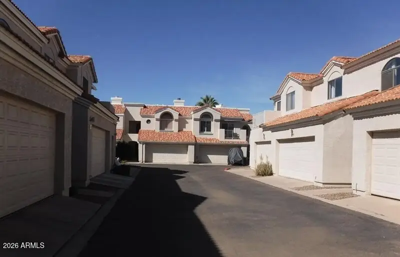 1072 E Sunburst Lane, Tempe, AZ 85284 - #3