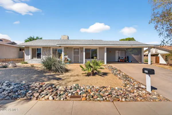 2822 E Willow Avenue, Phoenix, AZ 85032
