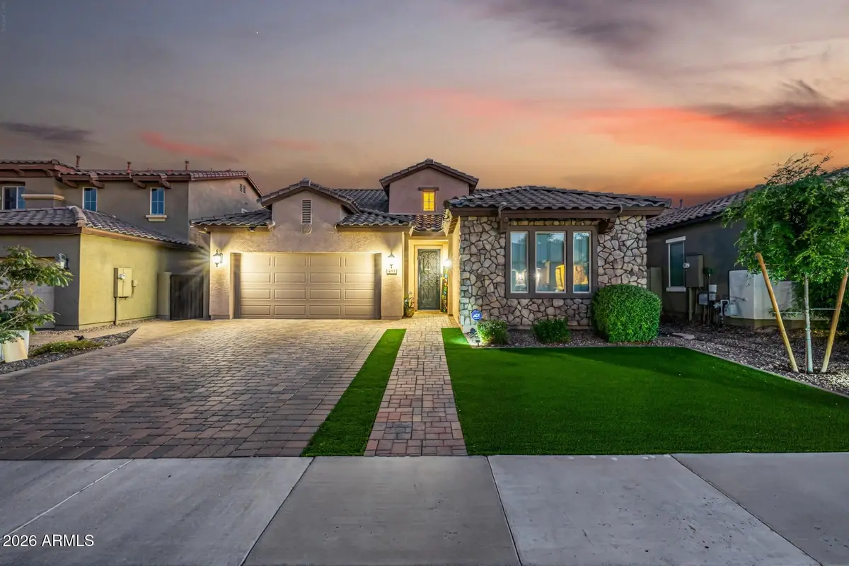 481 E Canyon Rock Road, San Tan Valley, AZ 85143 - #1