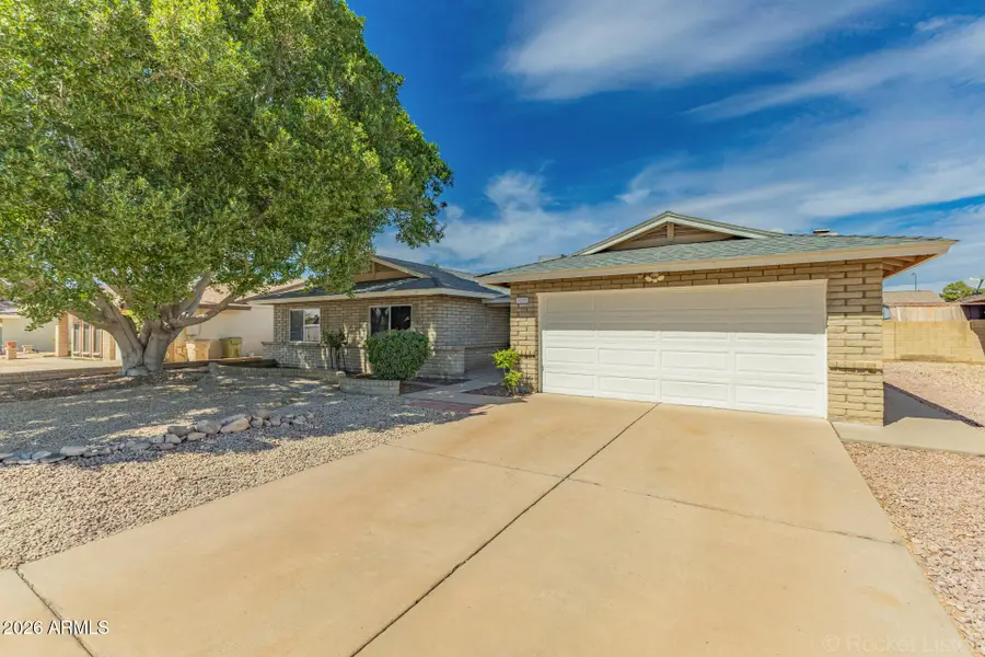 5222 W Sweetwater Avenue, Glendale, AZ 85304 - #3
