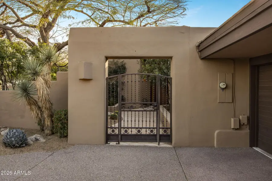 10776 E Tamarisk Way, Scottsdale, AZ 85262 - #2
