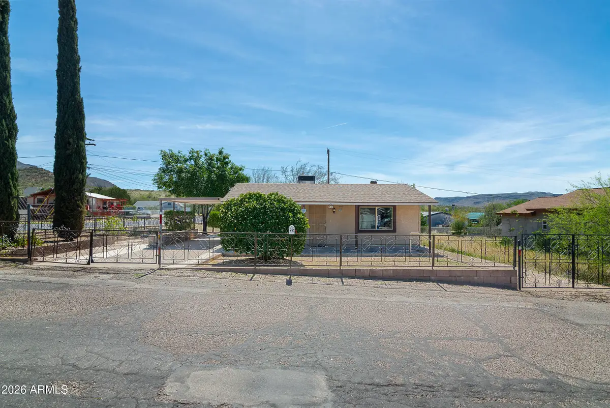 92 W Gorham Street, Superior, AZ 85173 - #1
